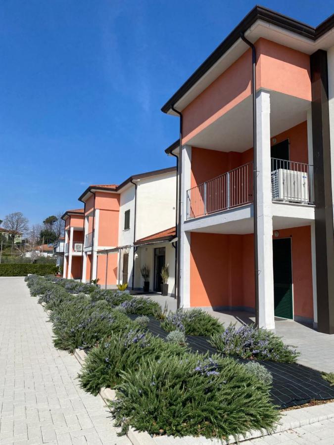 Rta La Pineta Aparthotel Sarzana Exterior photo