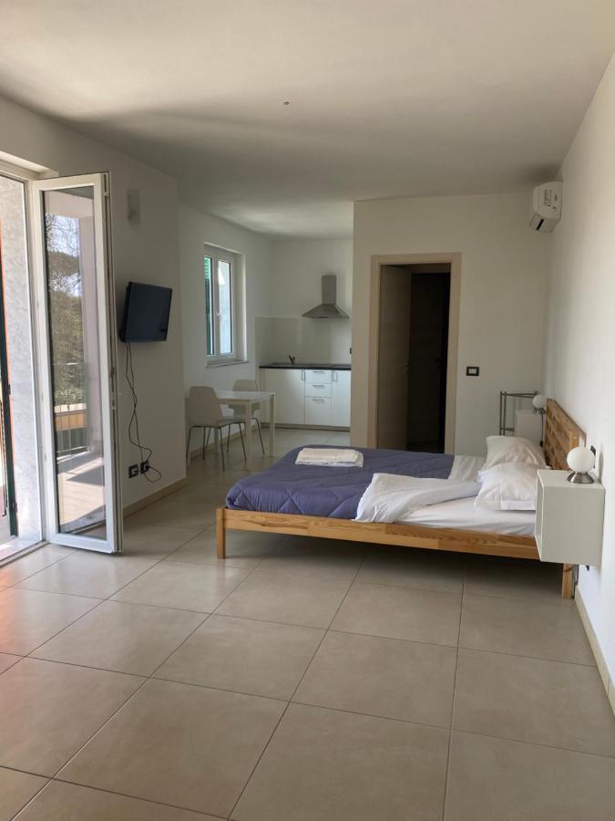 Rta La Pineta Aparthotel Sarzana Exterior photo